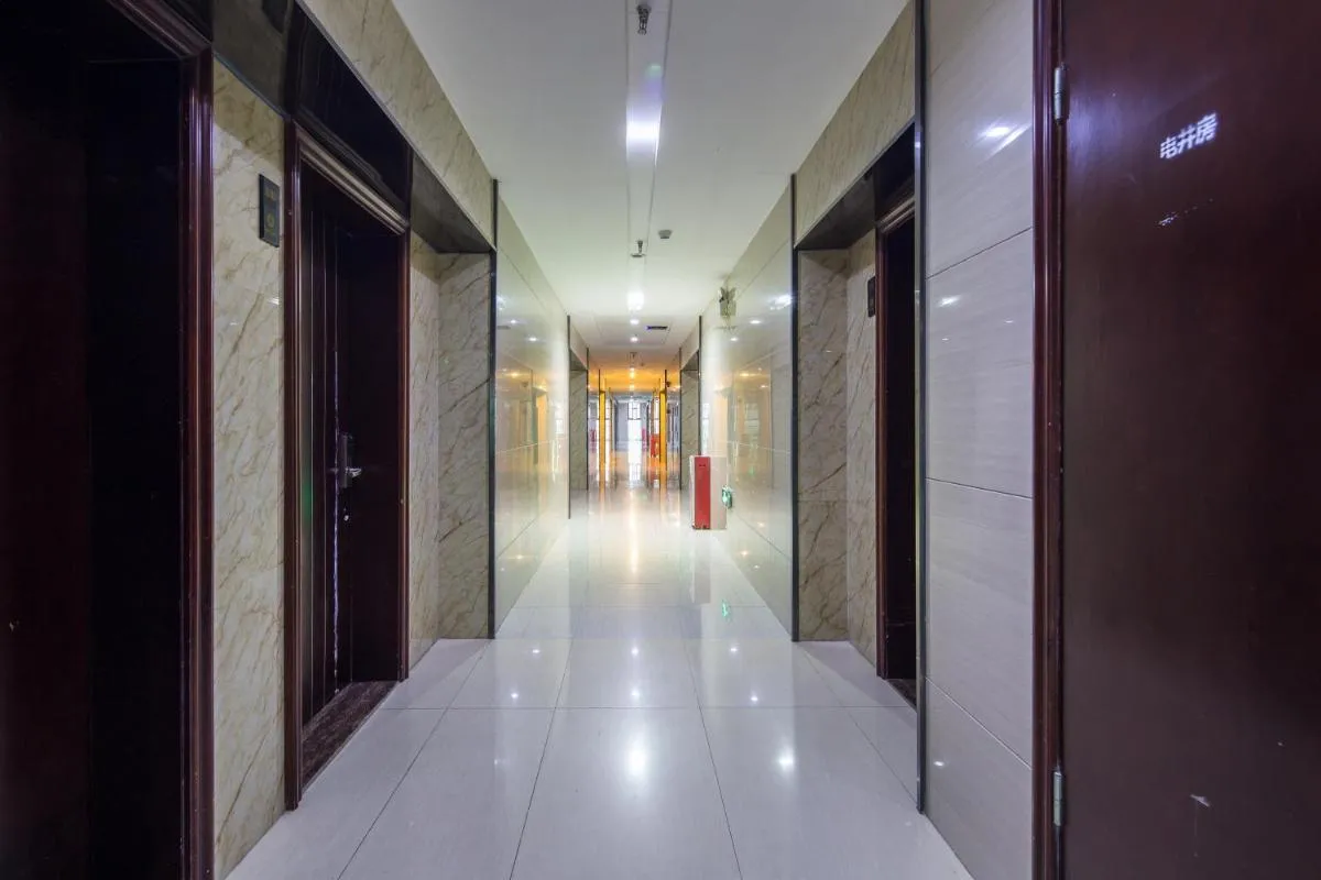 Image 6 of April Fair Duplex Apartment Guagnzhou South Railway Station Min Jie Branch