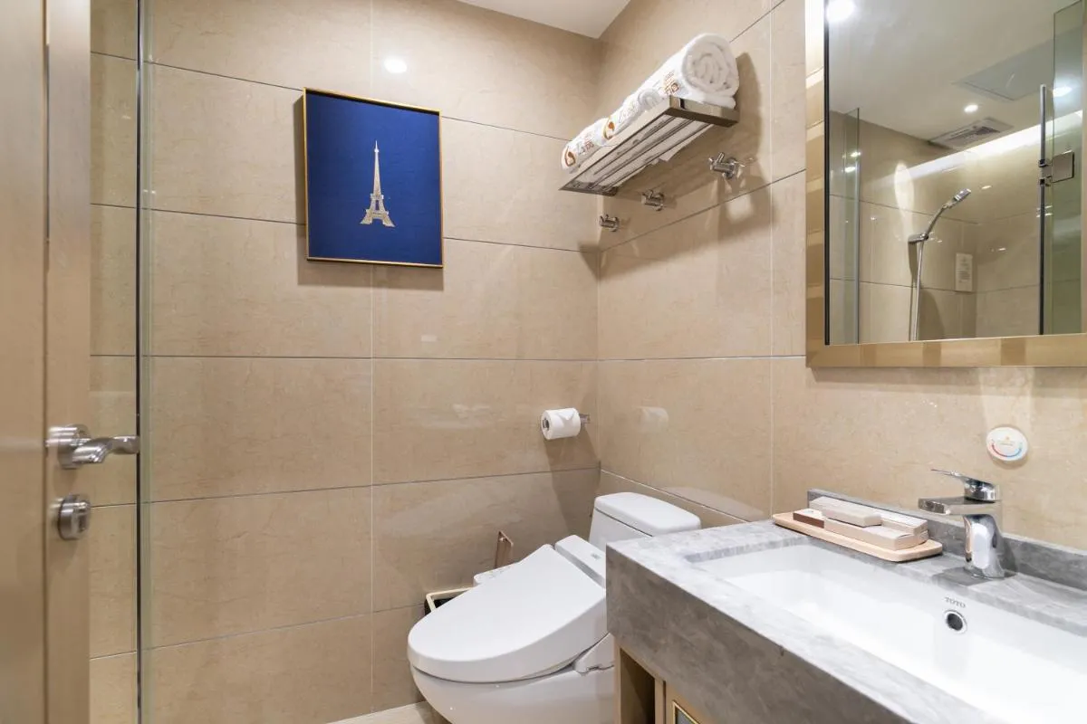 Image 2 of Cloud Land Apartment 翡翠华庭