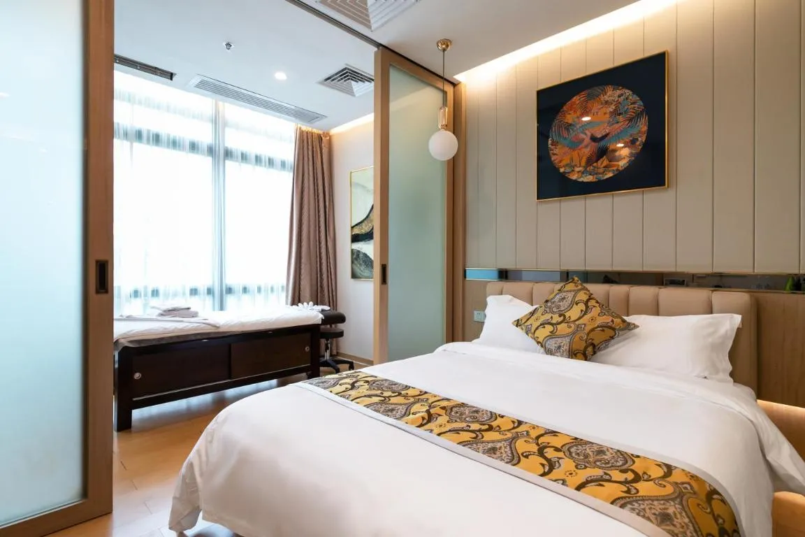 Image of Cloud Land Apartment 翡翠华庭