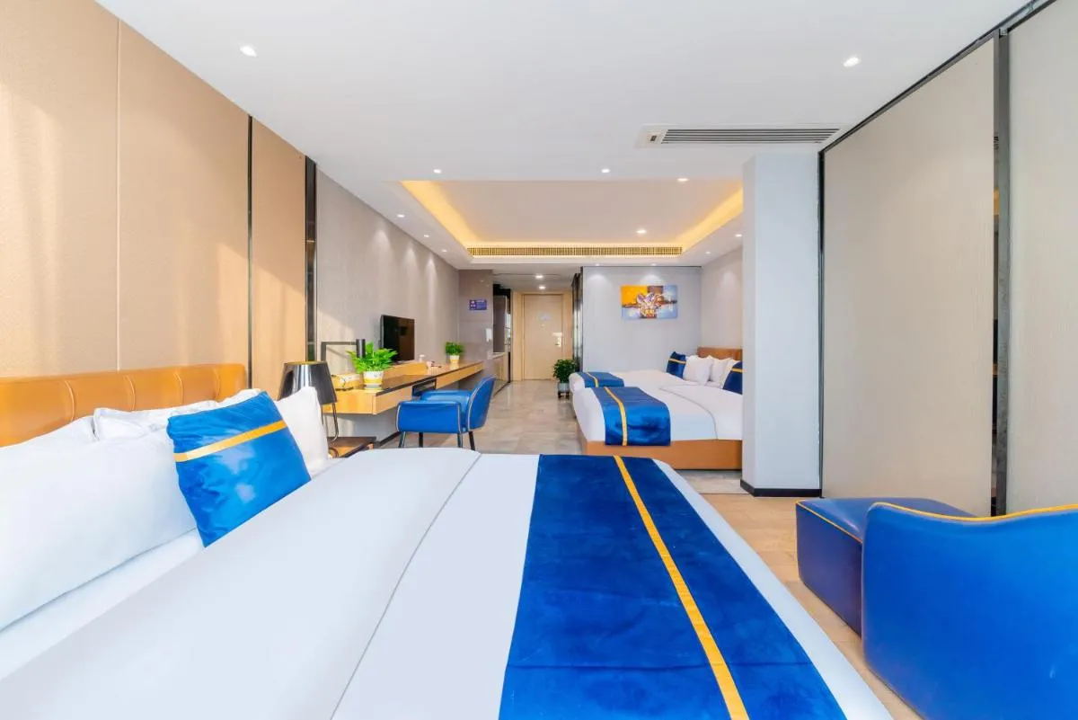Image 1 of Cloudy international apartment Beijing Rd A-mall