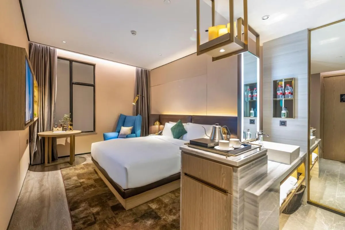 Image 1 of Echarm Plus Hotel – Ouzhuang Metro Station Branch