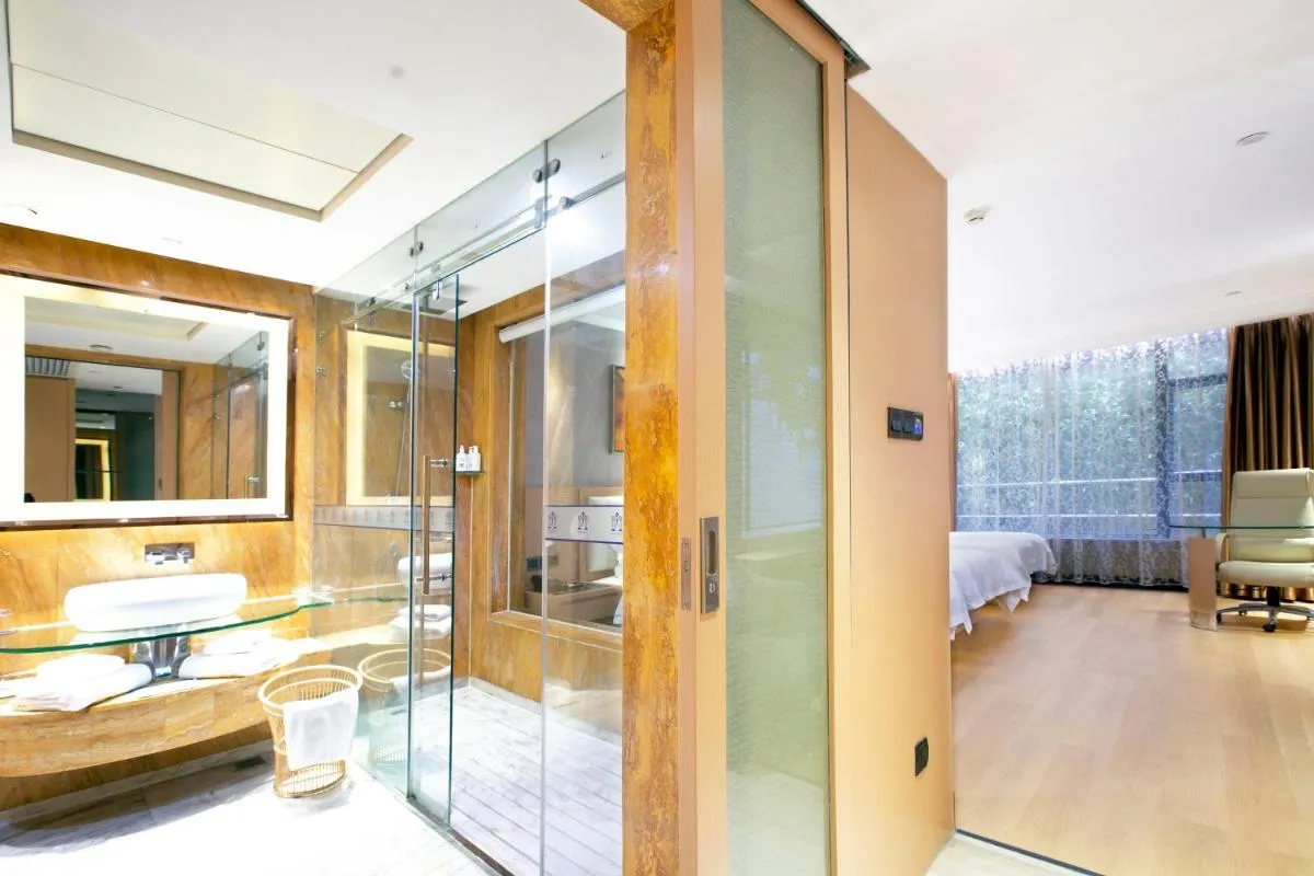 Image 2 of Guangzhou Ming Yue Hotel