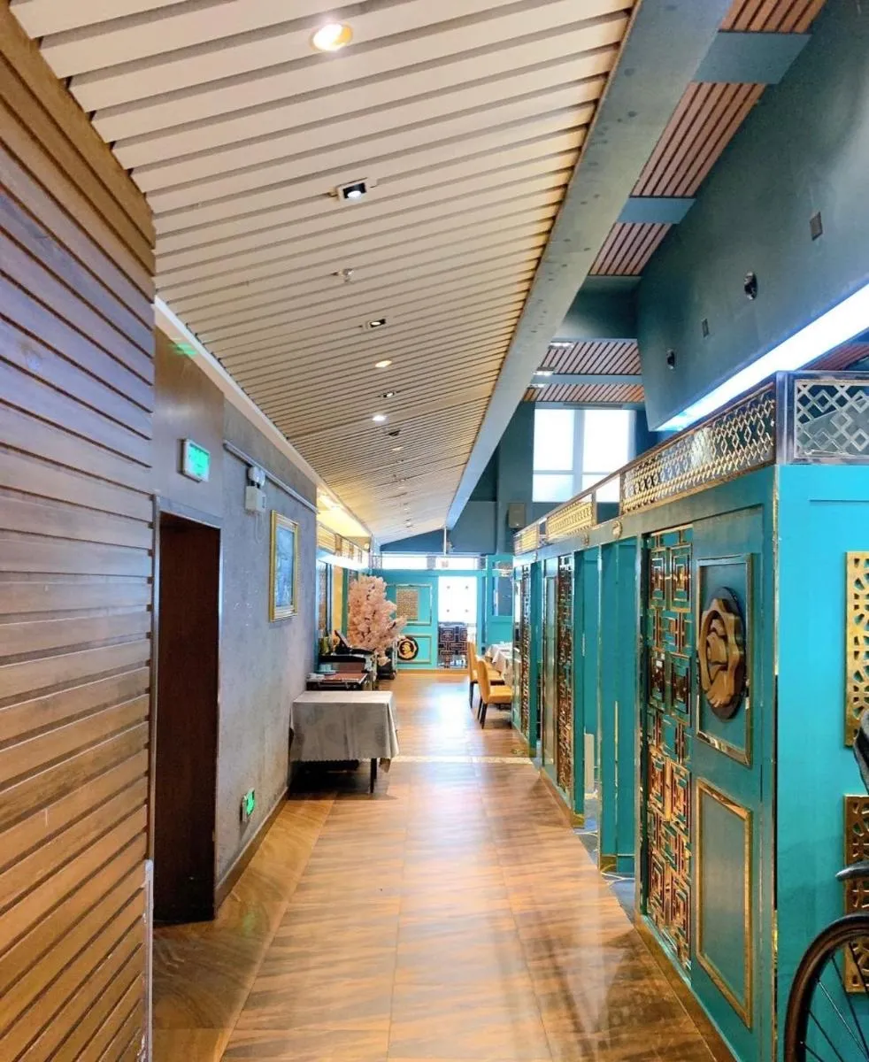 Image 6 of HT Legend Hotel Changgang Metro Station Exit F