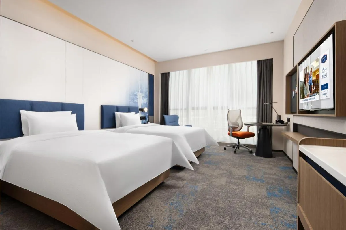 Image 4 of Hampton by Hilton Guangzhou Renhe Baiyun Airport-Free airport shuttle bus