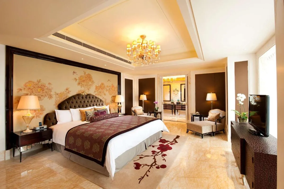 Image 1 of Hilton Guangzhou Baiyun