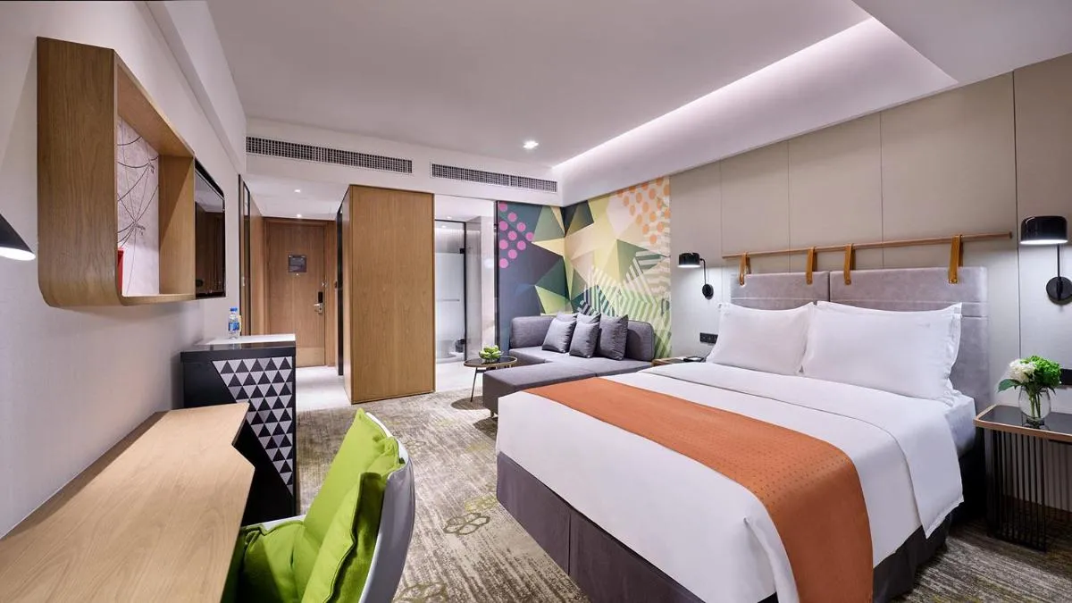 Image 5 of Holiday Inn Guangzhou South Lake, an IHG Hotel