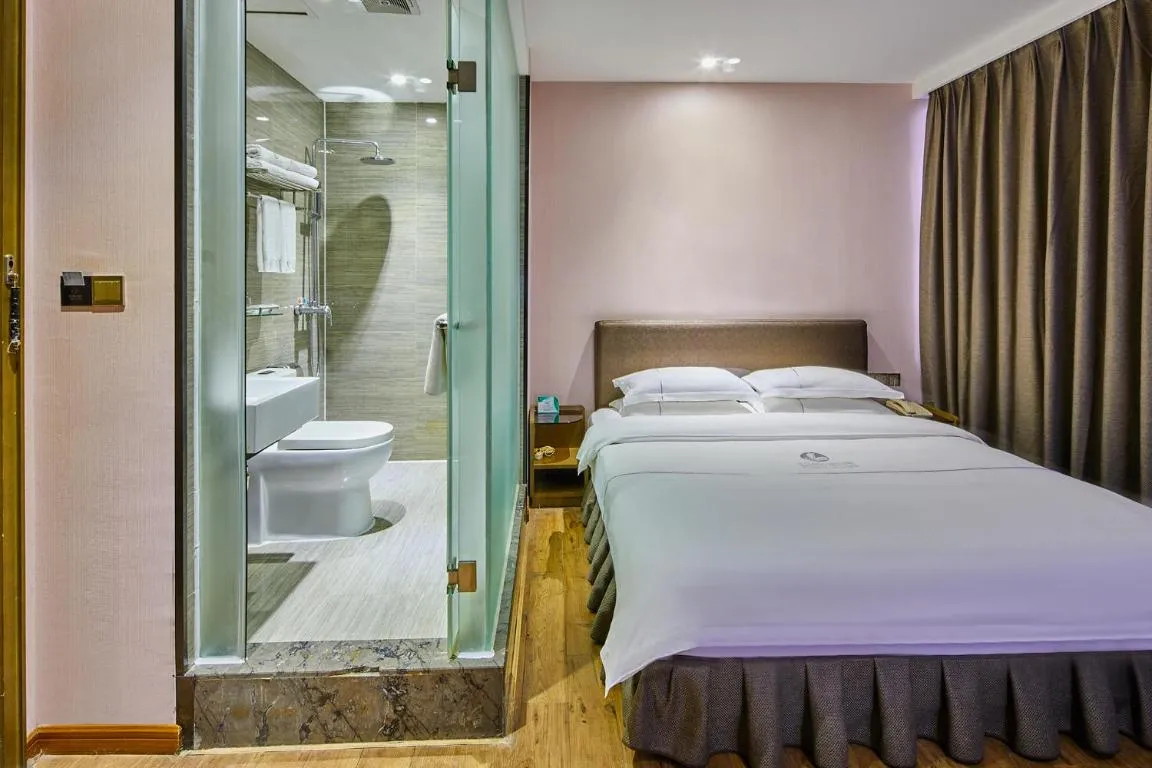 Image of Insail Hotels (Pazhou Exhibition Center KeCun Metro Station Dunhe Road Branch Guangzhou)