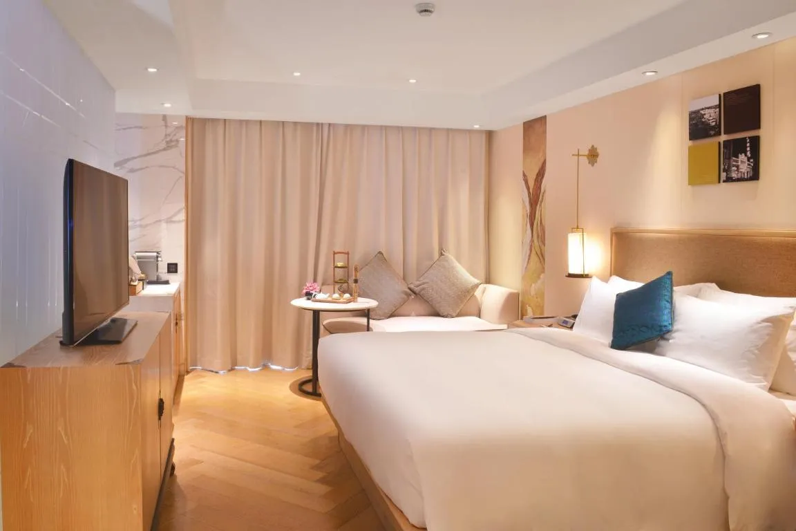 Image of LN Hotel Five