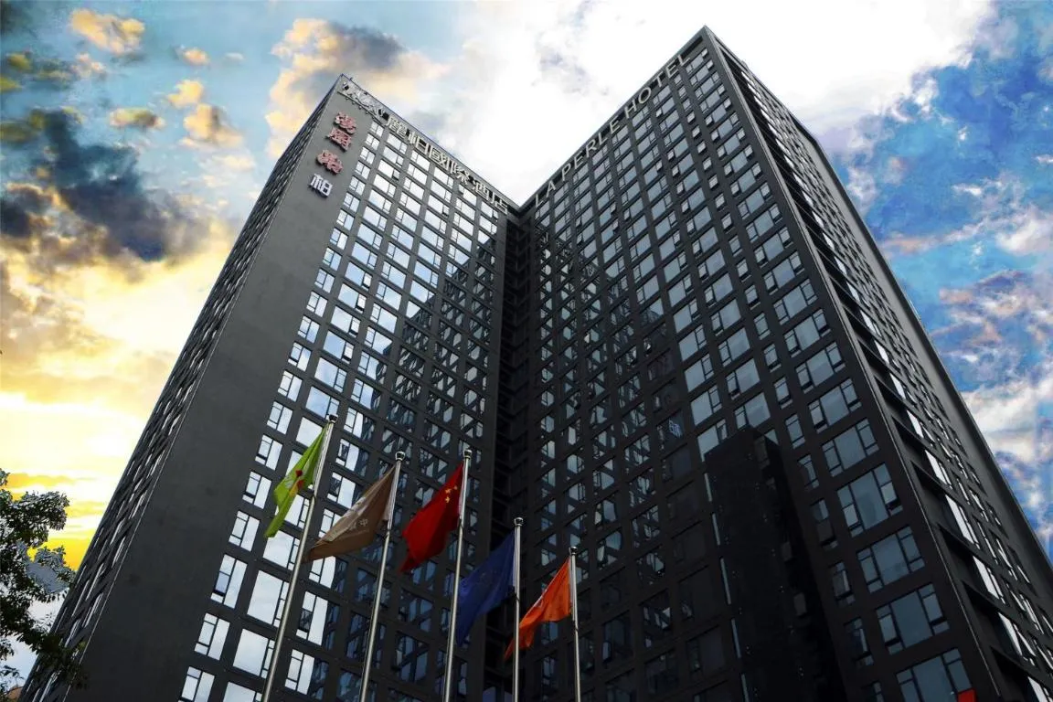 Image of La Perle International Hotel – Free shuttle between hotel and Exhibition Center during Canton Fair
