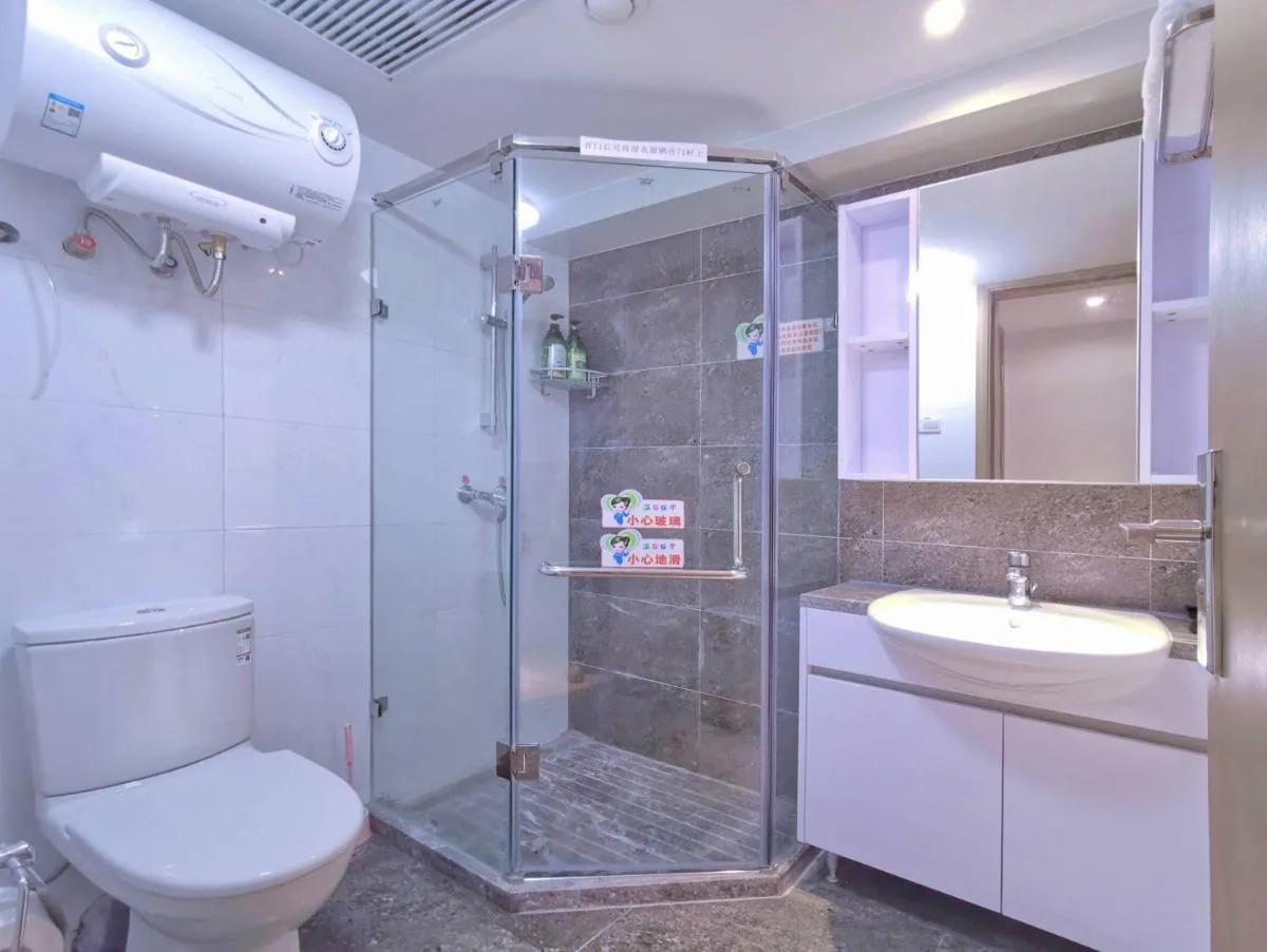 Image 2 of Lavender Apartment