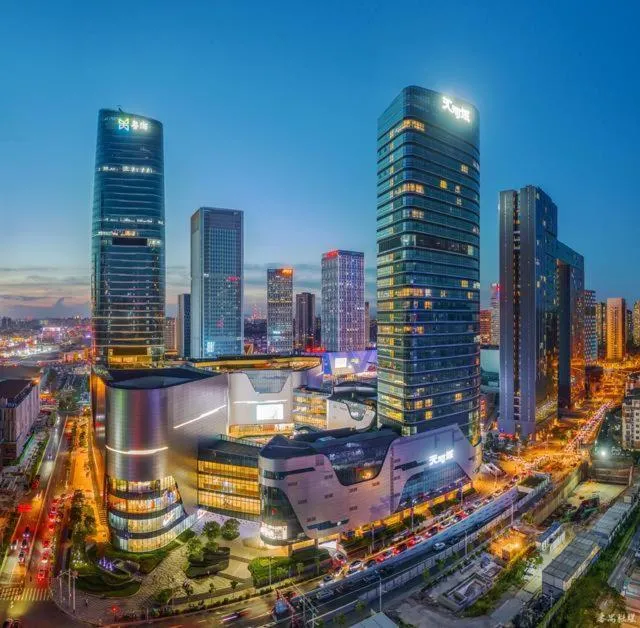 Image of Livetour Hotel Panyu Nancun Wanbo Metro Guangzhou