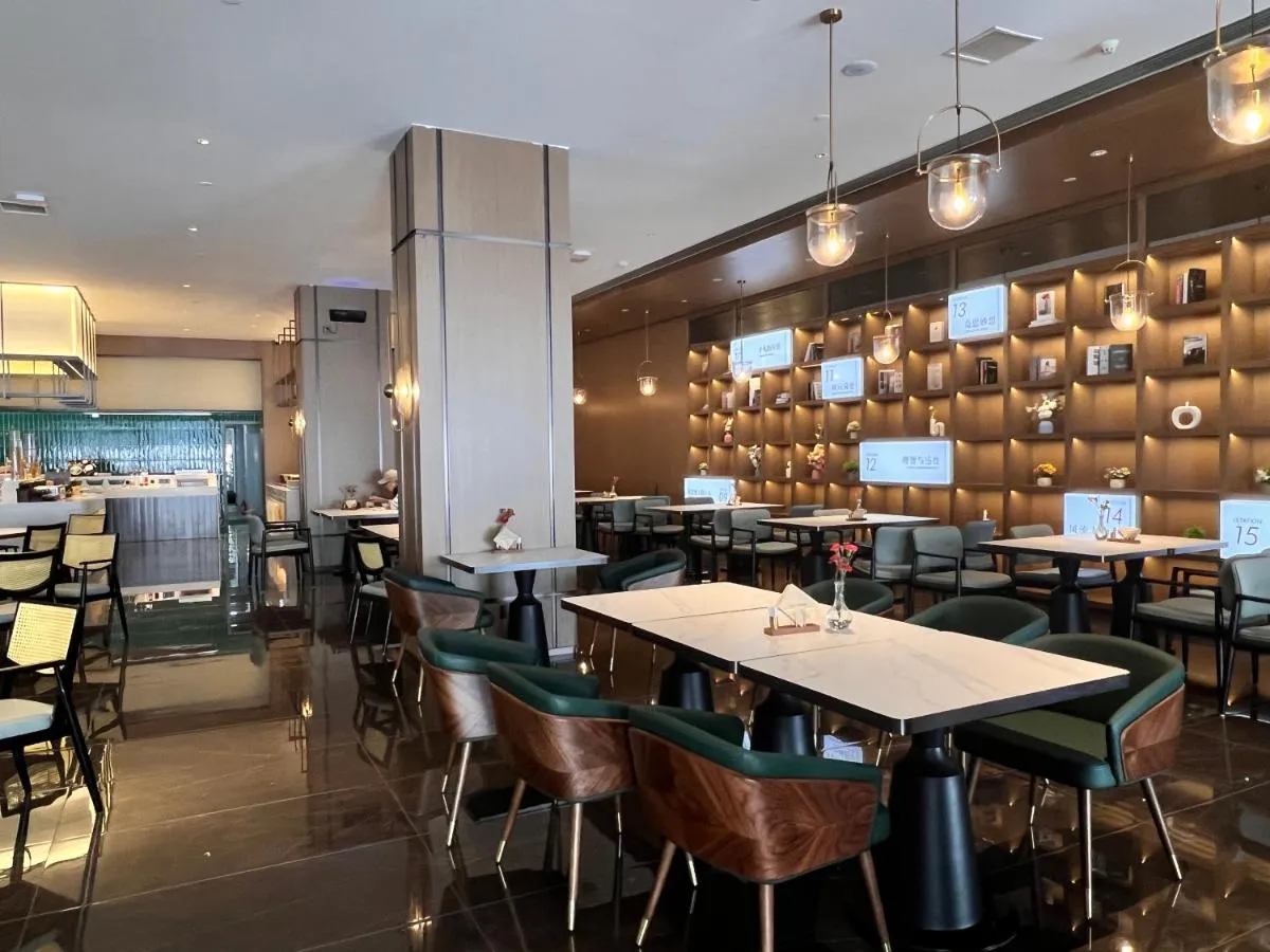 Image 4 of Livetour Hotel Panyu Nancun Wanbo Metro Guangzhou
