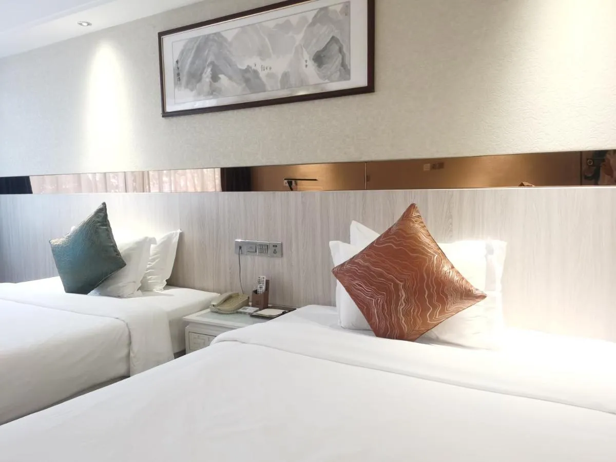 Image 2 of Paco Hotel Tianhe Coach Terminal Metro Guangzhou