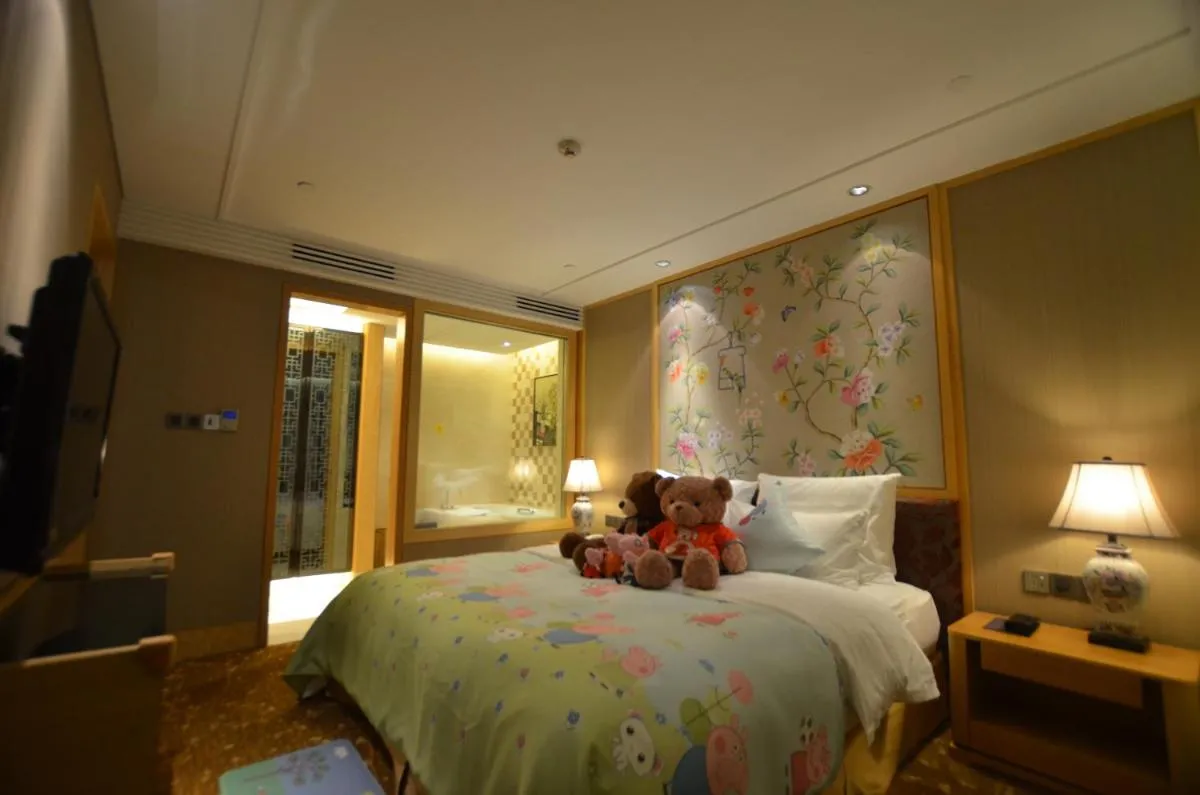 Image 2 of Panyu Hotel