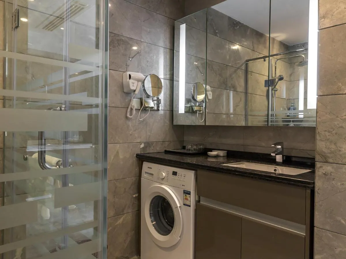 Image 4 of Pengman Beijing Rd. A-mall Apartment