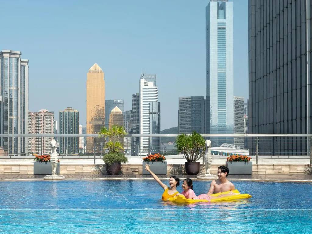Image of Sheraton Guangzhou Hotel-Fully Renovated in CBD-Registration Counter and Free Shuttle Bus to Complex during Canton Fair