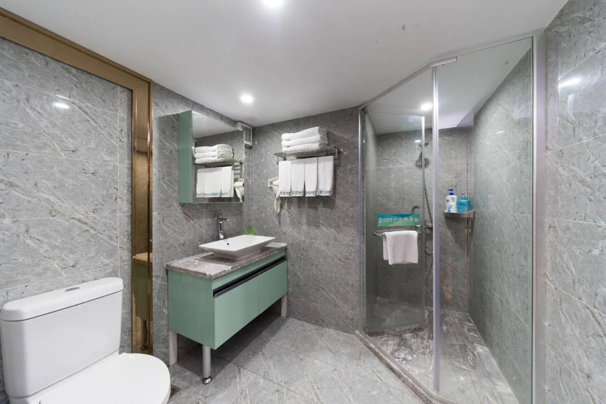 Image 2 of WAIFIDEN Duplex Hotel Apartment Zhongyong Jinyu Branch