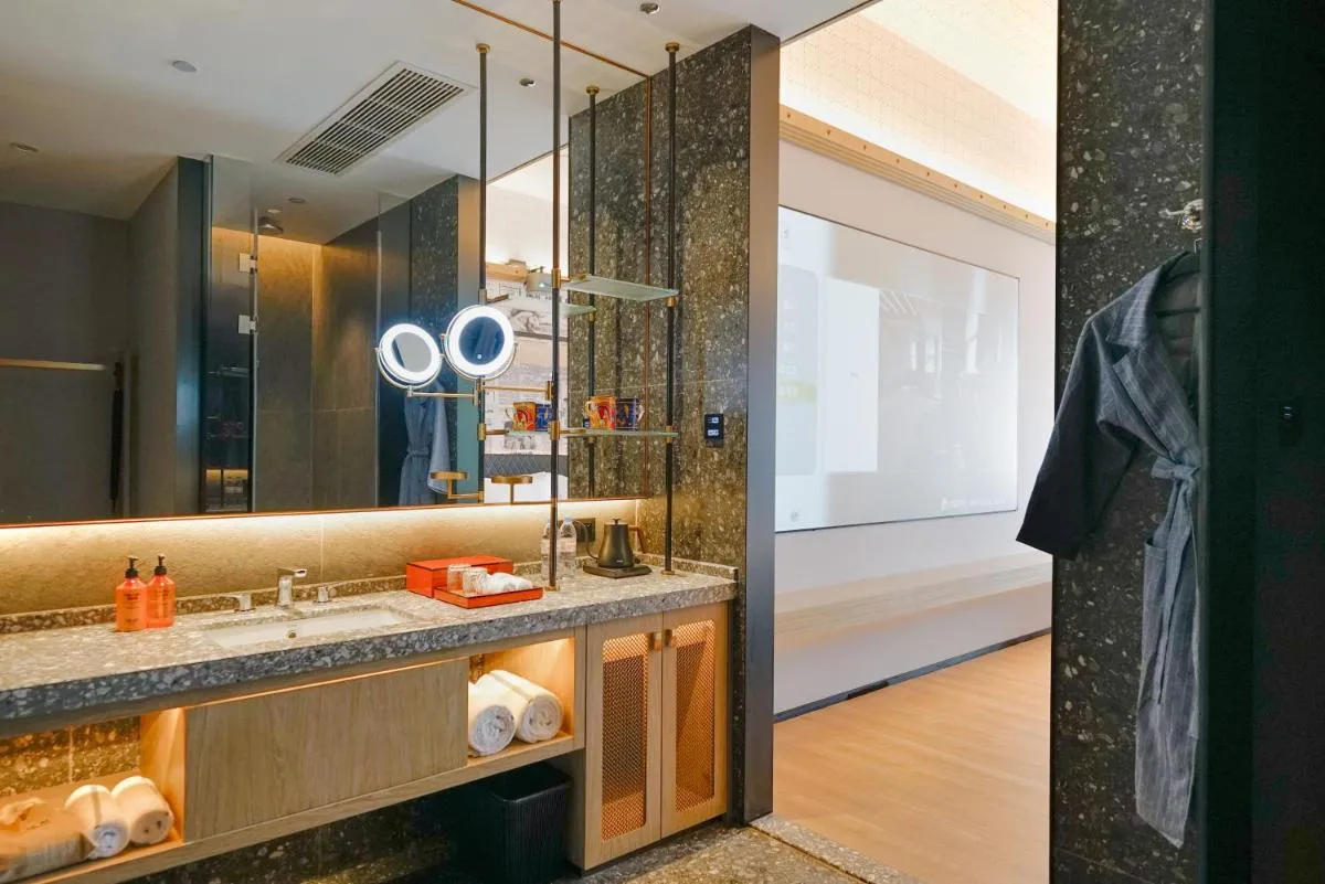 Image 2 of Arthur Hotel LiWan Coco Park Guangzhou-Free Shuttle Bus For Canton Fair By Paco Group