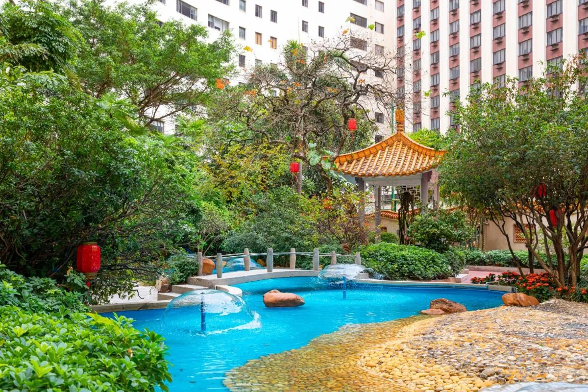 Image 3 of China Hotel Guangzhou – Free shuttle between hotel and Exhibition Center during Canton Fair & Exhibitor registration Counter