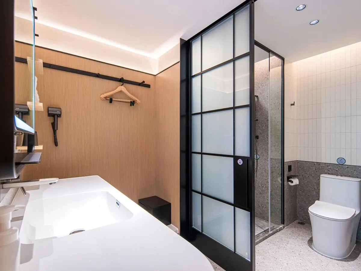 Image 2 of Country Inn & Suite by Radisson, Guangzhou Railway Station Xiaobei