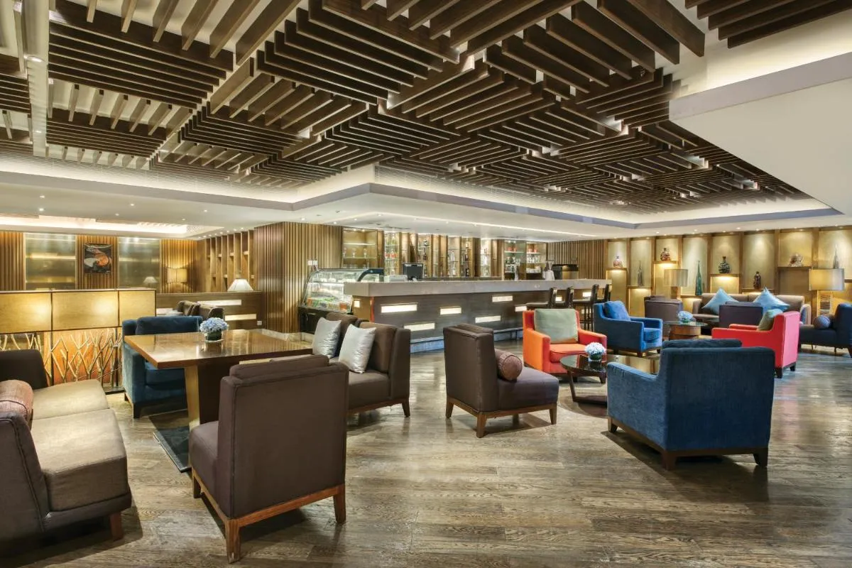 Image 4 of Crowne Plaza Guangzhou City Centre by IHG – Free shuttle between hotel and Exhibition Center during Canton Fair & Exhibitor registration Counter