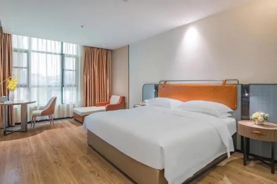 Image of Echarm Hotel Guangzhou Jiahe Helong Branch