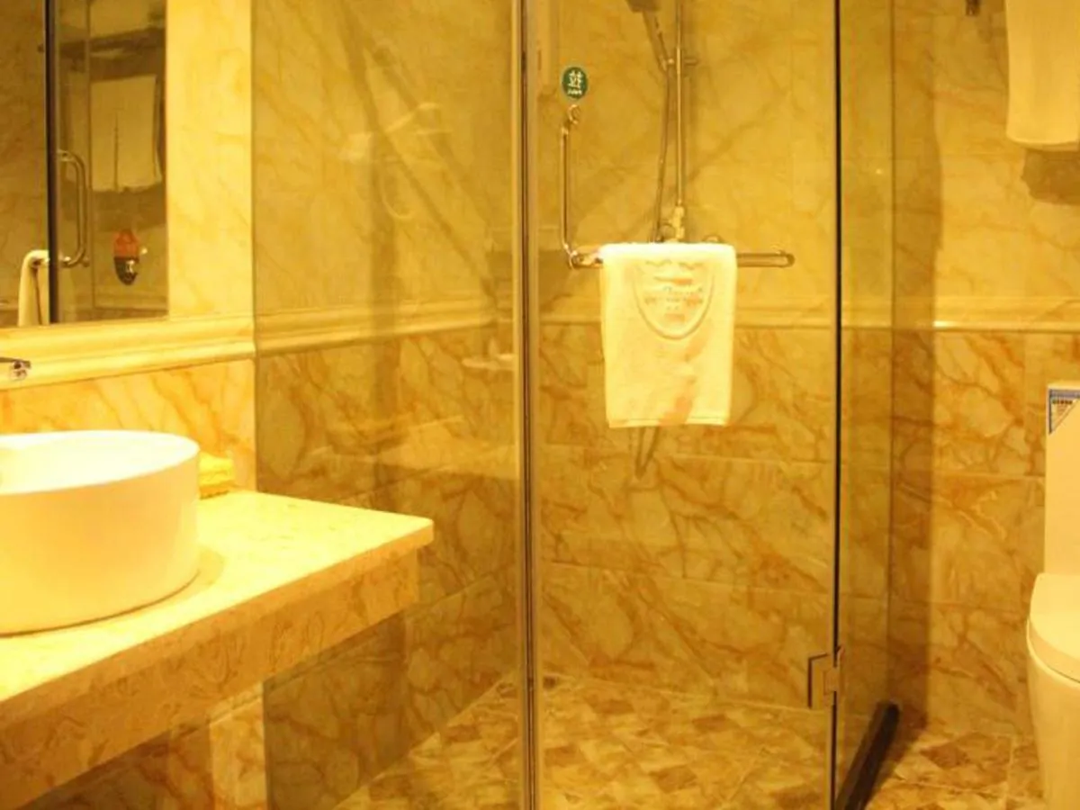 Image 2 of GreenTree Inn Guangzhou Panyu Chimelong Paradise Business Hotel