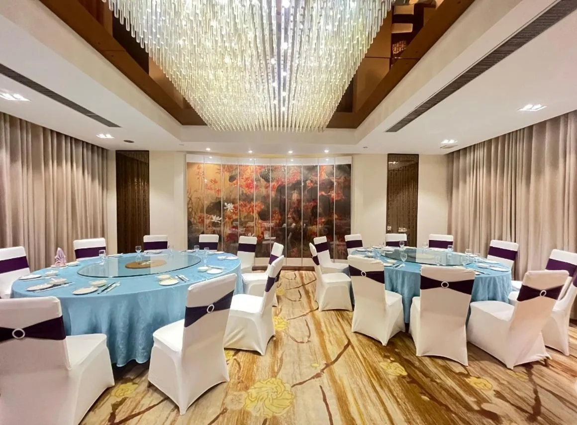 Image 6 of Guangdong Hotel-Free Shuttle & Registration Counter Service during Canton Fair