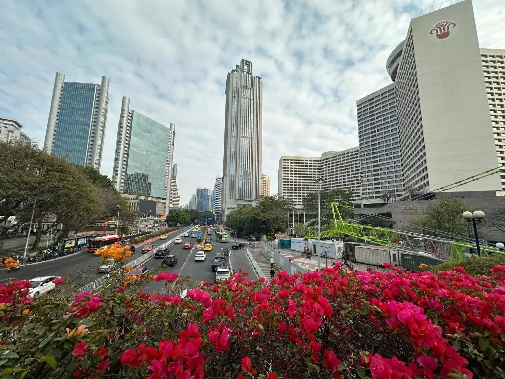 Image of Guangzhou Youke Serviced Apartment1min to Line5 Taojin STN-Free shuttle bus during the Canton Fair