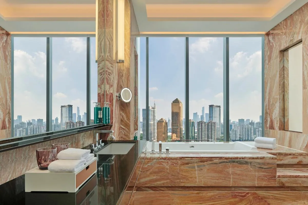 Image 1 of Hilton Guangzhou Tianhe – Free Shuttle Bus and Registration Counter Available during Canton Fair Period