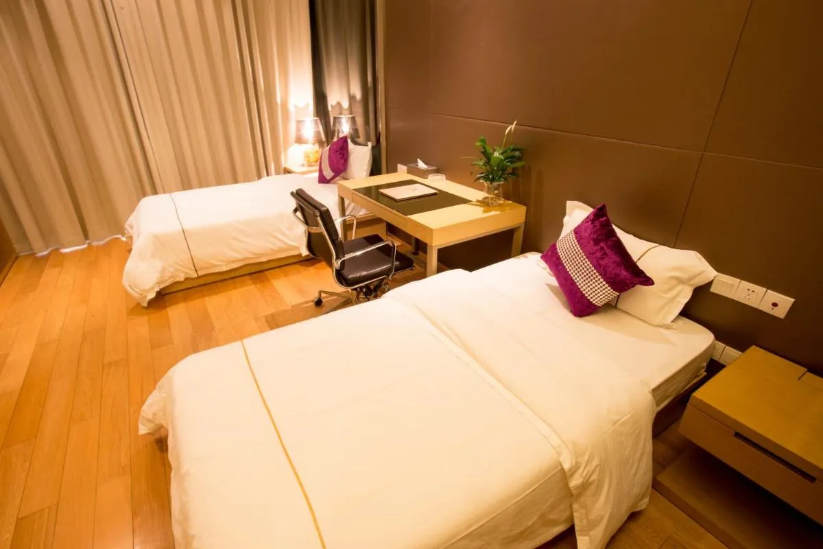 Image 1 of Jufeng Executive APARTMENT