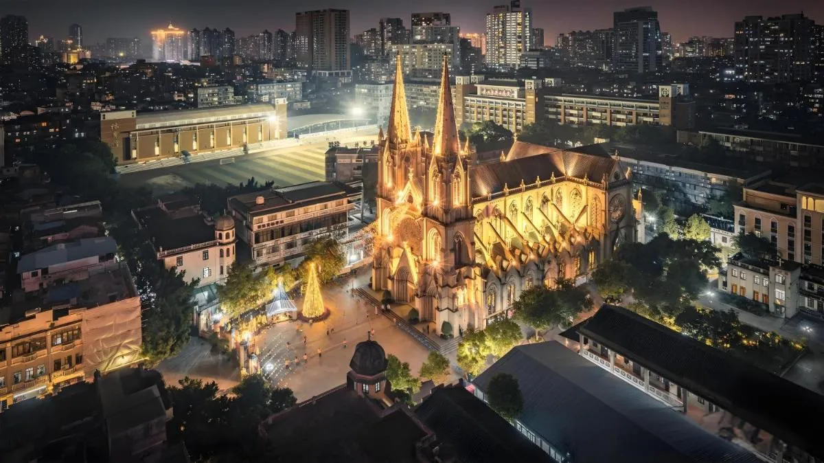 Image 4 of Lanwan International Hotel – Guangzhou Yongqing Walking Street&Shamian Island Scenic Spot Branch- Exit F towards Shamian Island at Huangsha Metro TRF stop of Line 1&Line 6
