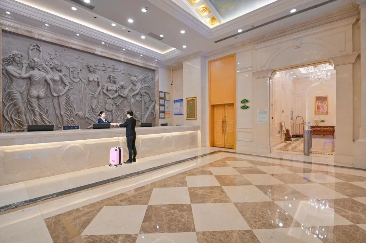 Image 2 of Vienna International Hotel Guangzhou Baiyun International Conference Center