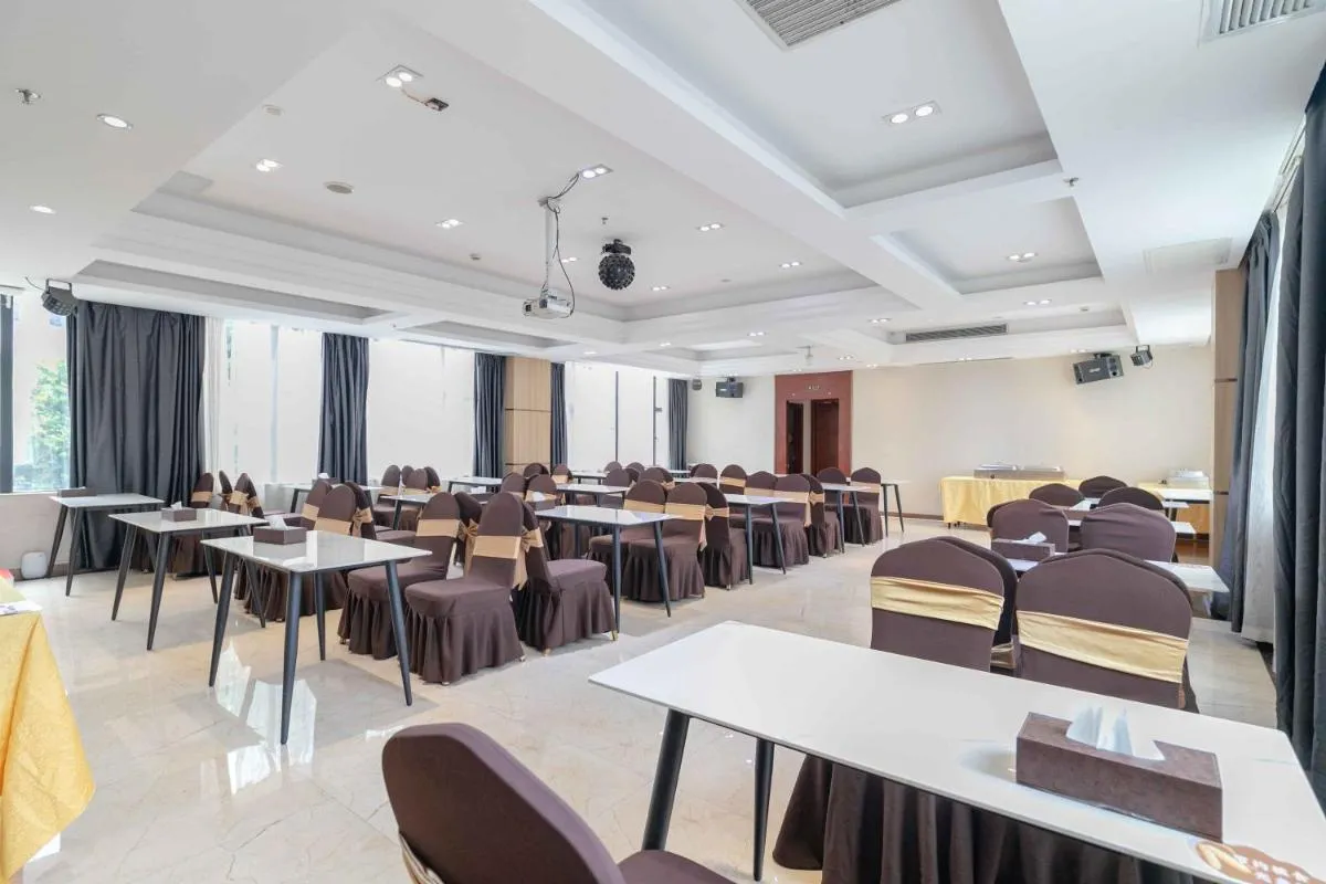 Image 3 of Yi Yun Hotel Guangzhou Baiyun International Airport Branch – Renhe Metro Station