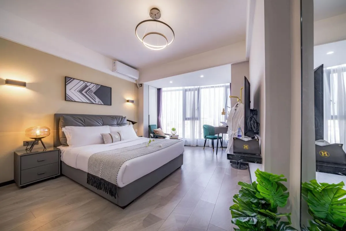 Image 1 of Yun Jin City View Hotel – Guangzhou Taikoo Hui Zhujiang New Town Tianhe Sports Center